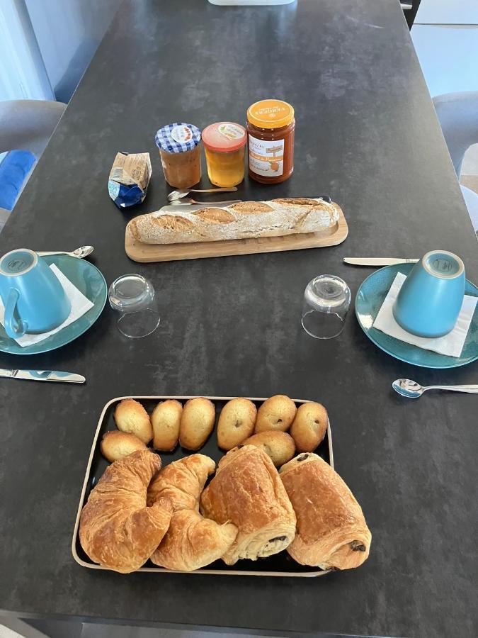 Chambre Avec Petit-Dejeuner En Provence Luberon La Tour-d'Aigues Ngoại thất bức ảnh